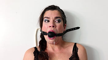 Intense Gagging – Deep Throat Dildo Ball Gag