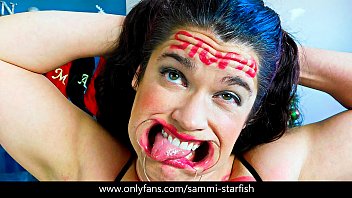 Exaggerated Facial Expressions – Silly Feminist Critique