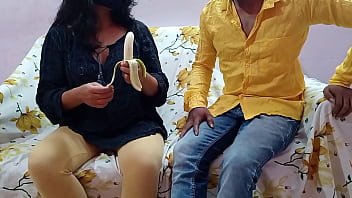 Indian Brother-in-law And Sister-in-law Intimate Encounter With Hindi Dialogue