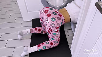 Stepson Creampies Stepmom Trapped In The Washing Machine