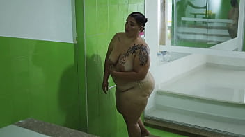 How To Have Sex With A Curvy Colombian Woman