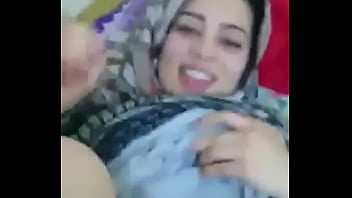 Desi Girl Gets Wild And Dirty