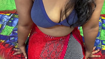 Stepmom Gets Thoroughly Pleasured And The Bed Is Left Heated Up In A Sizzling Indian Mms Xxx Viral Video Featuring Hindi Audio