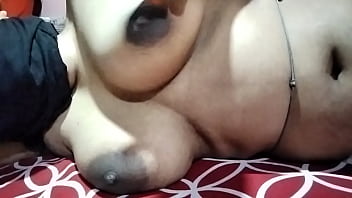 Sultry Mallu Bhabhi’s Forbidden Desires