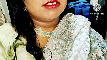 Desi Bhabhi Gets Wild At Indian Wedding