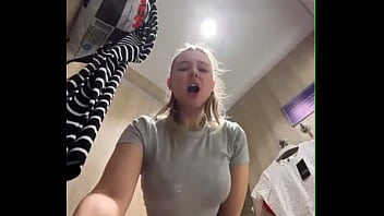 Unhinged Public Fingering Frenzy